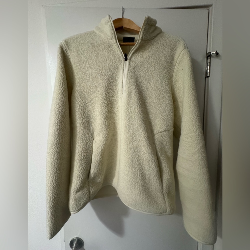 Cuts Polartec Sherpa ½ Zip. Medium. Cream. Worn a few times.